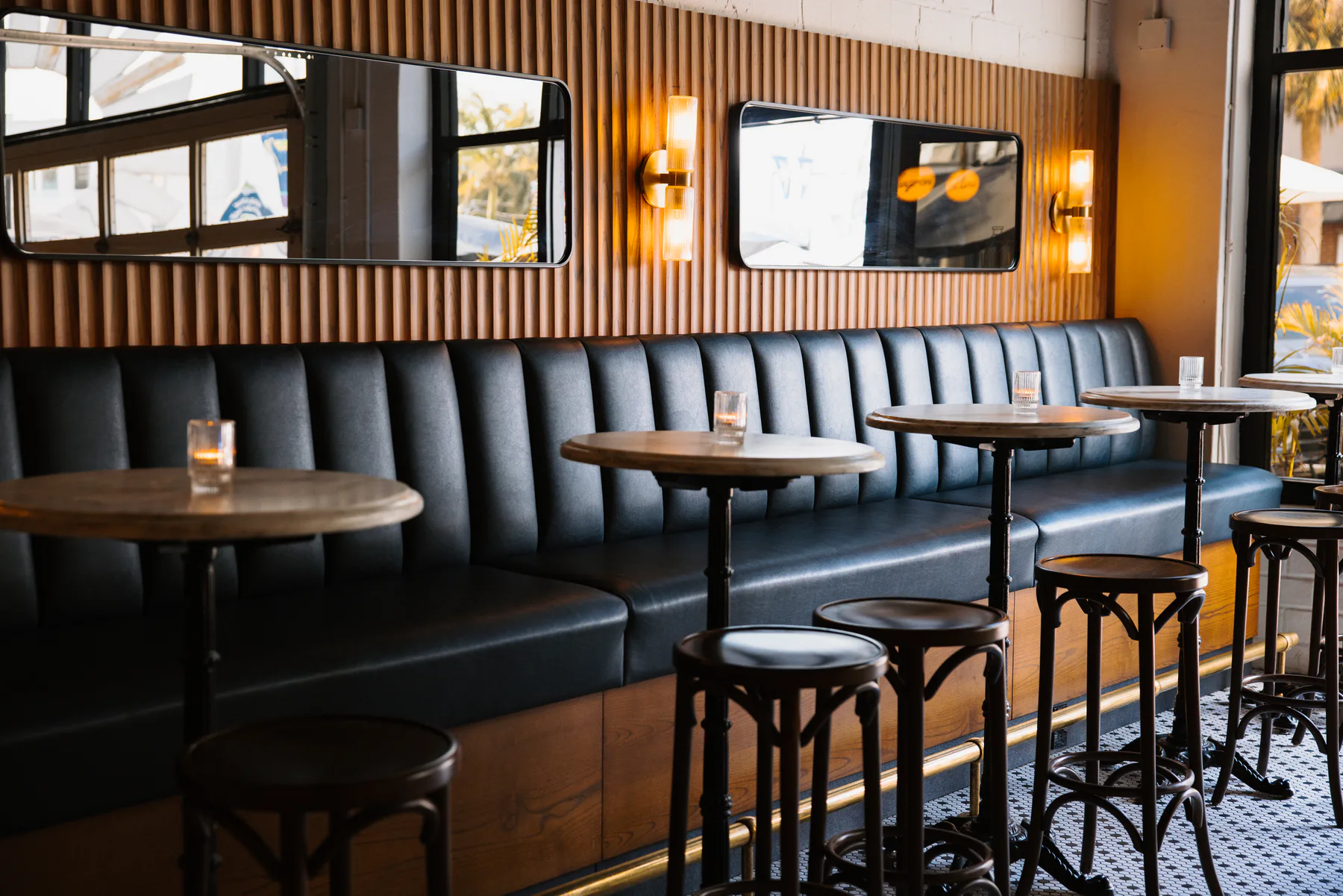 Cocktail bar photography for Bar Mezzo in St. Petersburg, Florida — image 95
