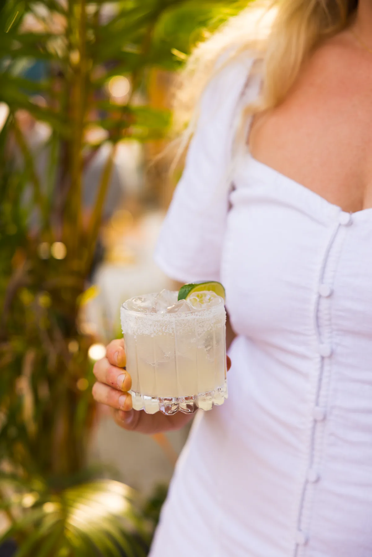 Cocktail bar photography for Bar Mezzo in St. Petersburg, Florida — image 100