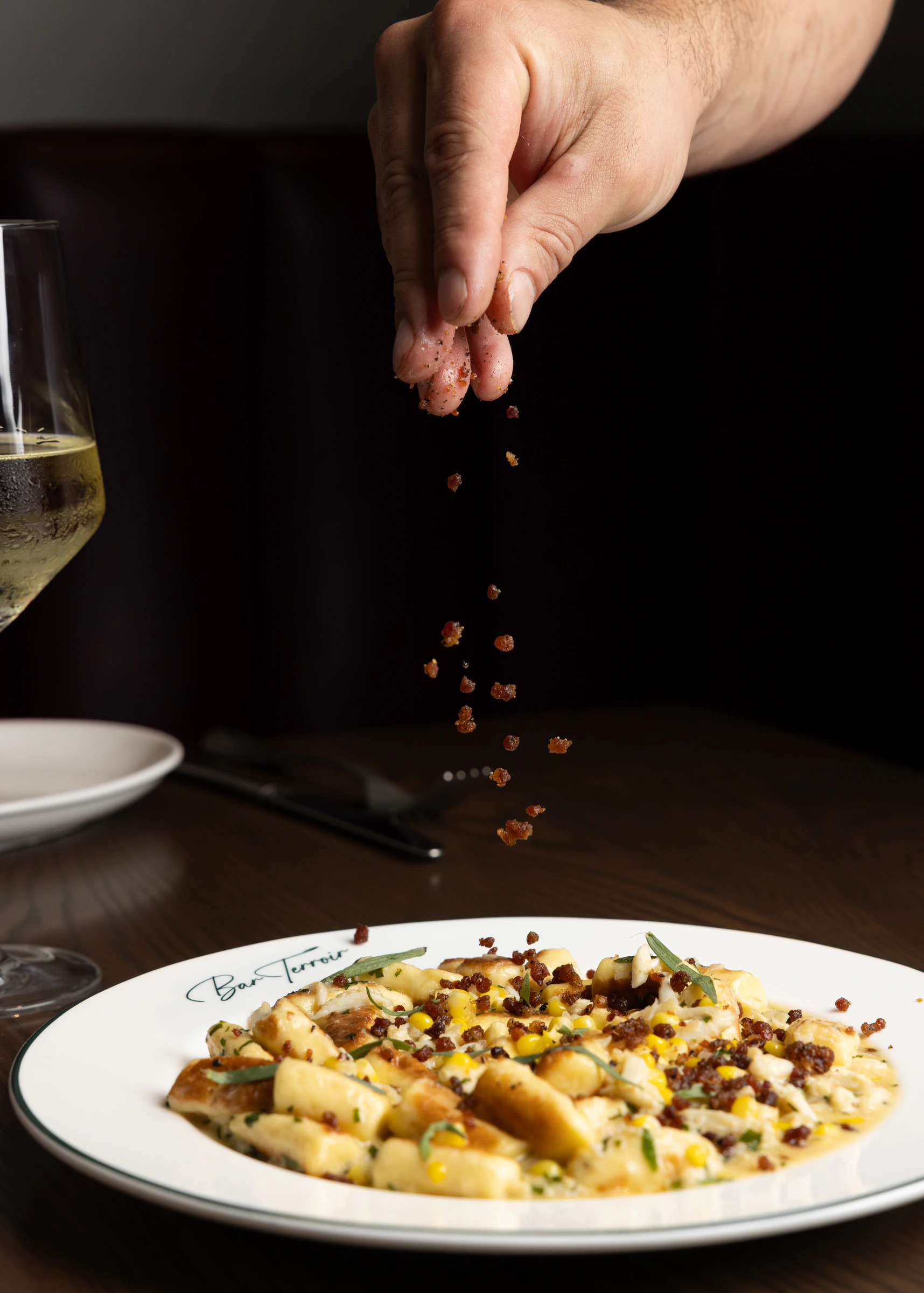 Restaurant, wine bar, food, and hospitality photography for Bar Terroir in St. Petersburg, Florida — image 19