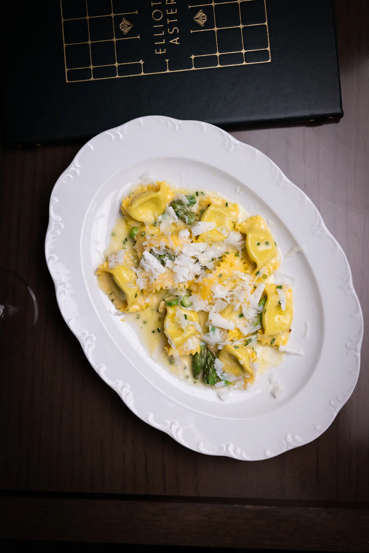 Restaurant and dining photography for Elliott Aster in St. Petersburg, Florida — image 3